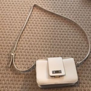 ✨forever 21 crossbody✨